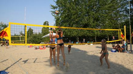 Die alte Beachvolleyballanlage befand sich neben der Biosphäre.