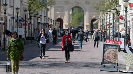 Einkaufsmeile Brandenburger Straße in Potsdam.