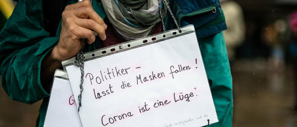 Bundesweit demonstrieren regelmäßig Corona-Leugner.