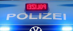 Ein Einsatzfahrzeug der Polizei (Symbolbild).