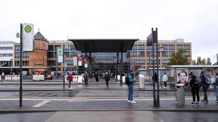 Der Angeklagte hatte in den Potsdamer Bahnhofspassagen einen AfD-Wahlhelfer angegriffen.