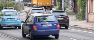 Tausende Autos sind täglich auf der Behlertstraße unterwegs. Ab Herbst müssen sie durch die Innenstadt fahren.