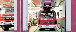 Die Freiwillige Feuerwehr Stahnsdorf will seit Jahren aus ihrem maroden Depot am Dorfplatz ausziehen. 