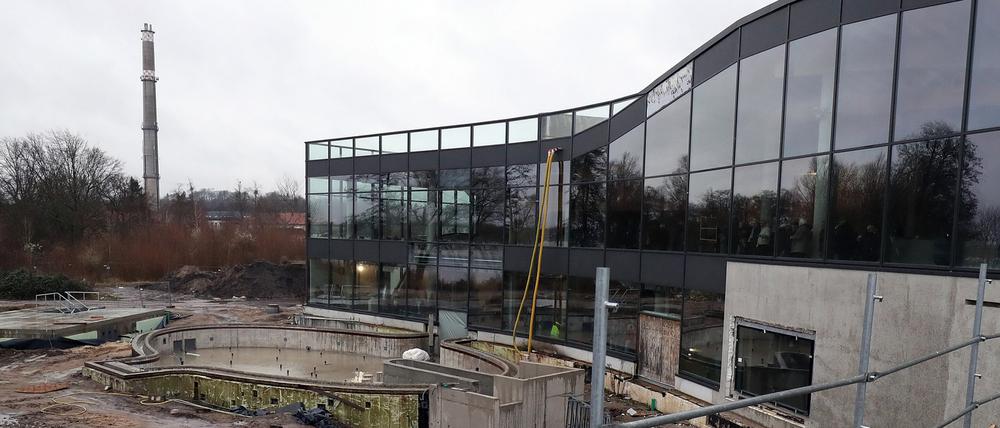 Die Therme im Bau, aufgenommen im März diesen Jahres. 
