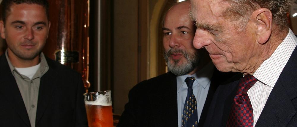 Prinz Philip kam 2004 auf ein Bier nach Potsdam. 