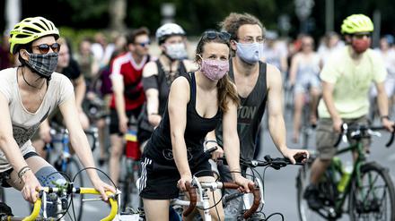 Hunderte Radfahrer hatten sich an der Demo beteiligt.