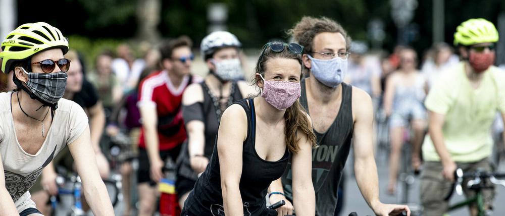 Hunderte Radfahrer hatten sich an der Demo beteiligt.