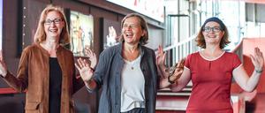 Petra Kicherer, Geschäftsführende Direktorin, Bettina Jahnke, Intendatin, und Bettina Jantzen, Chefdramaturgin (v.l.).