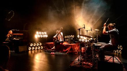 Pulsar Trio wollte zwischen März und Juli eigentlich in Hamburg, in Nepal, Indien, Tunesien und der Schweiz auftreten.