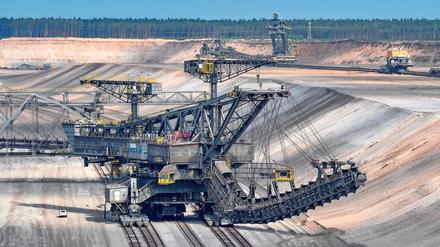 Auslaufmodell. Ein Eimerkettenbagger im Tagebau Jänschwalde. Die Braunkohle-Verstromung in Deutschland soll spätestens 2038 enden.