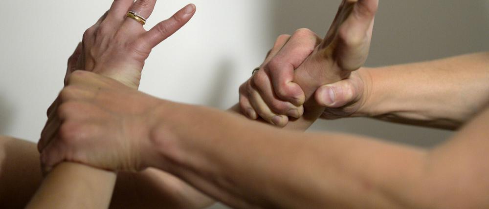 Die Fälle von Körperverletzungen und sexueller Gewalt gegen Frauen in Brandenburg haben in den letzten Jahren zugenommen.