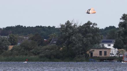 Um den Fahrländer See gibt es Streit.