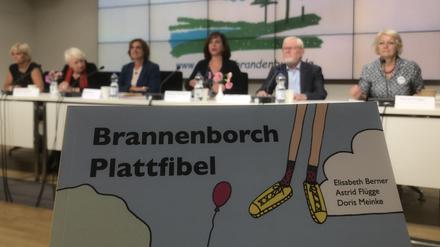 Vorstellung der ersten Plattfiebel in Brandenburg. 
