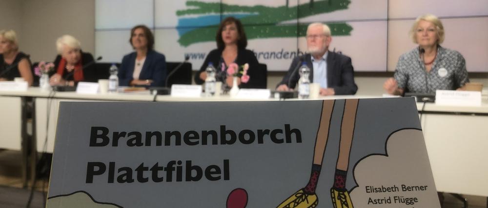 Vorstellung der ersten Plattfiebel in Brandenburg. 