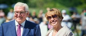 Bundespräsident Frank-Walter Steinmeier mit seiner Ehefrau Elke Büdenbender.