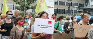 Demonstration der EvB-Mitarbeiter für bessere Bezahlung und bessere Arbeitsbedingungen am Mittwoch.