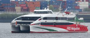 Vorbild für Potsdam? Expressfähre Hamburg - Helgoland Foto: Bodo Marks/dpa
