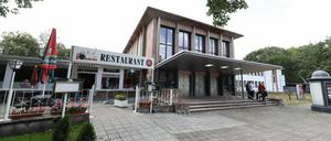 Club Pirschheide am Bahnhof Pirschheide in Potsdam.