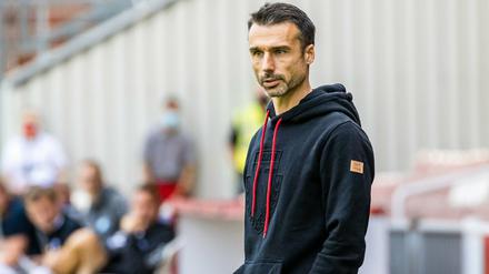 Energie Cottbus trennt sich von Trainer Sebastian Abt.