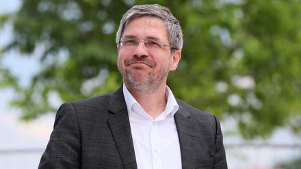 Oberbürgermeister Mike Schubert leidet an einer langwierigen Augenverletzung.