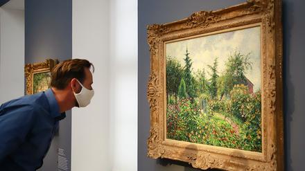 In der Ausstellung werden mehr als 100 Werke gezeigt.
