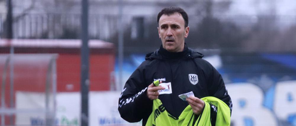 Babelsberg-Trainer Predrag Uzelac musste eine Enttäuschung verkraften.