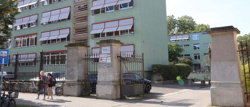 Die Voltaire-Gesamtschule in der Lindenstraße.