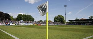 Ab sofort erlaubt Brandenburg wieder mehr Fans bei Sportveranstaltungen wie im Karl-Liebknecht-Stadion - hier ein Bild von 2019.