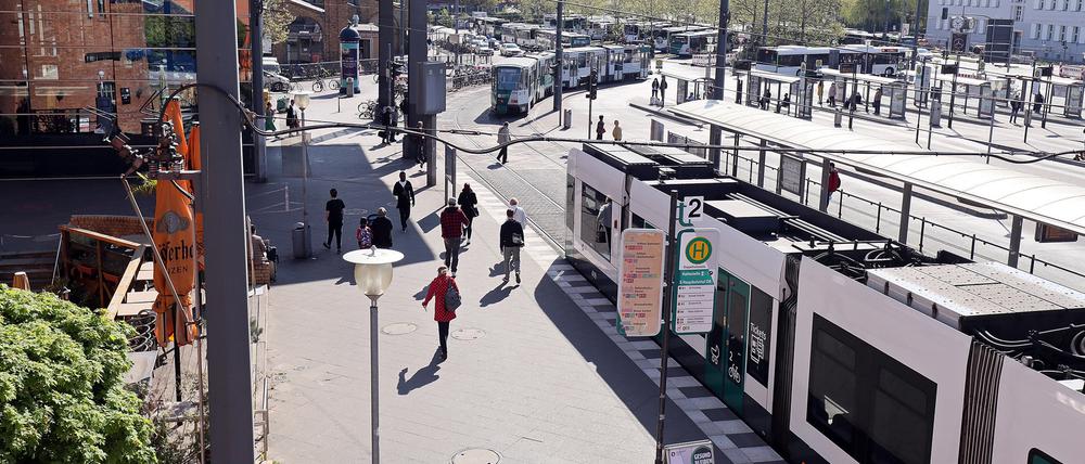Der Nahverkehr in Potsdam soll bis 2023 mit neuen Linien und dichterer Taktung verbessert werden. 