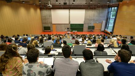 An Potsdams Studierende wurde fast eine Million Euro an Corona-Hilfen ausgeschüttet.