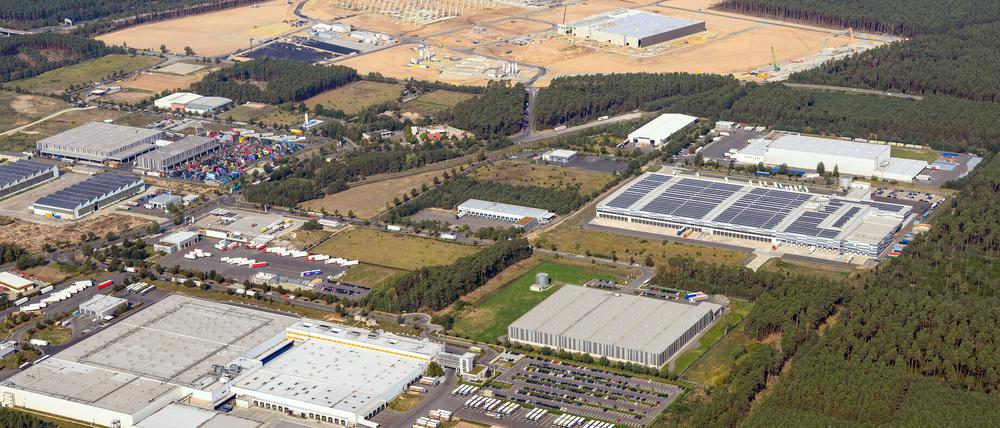 Eine Luftaufnahme der künftigen Tesla-Gigafactory.