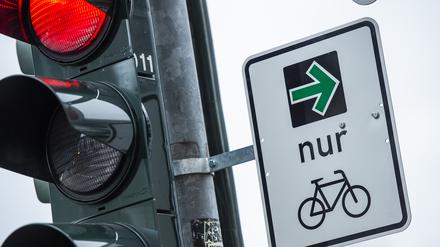So sieht der Grüne Pfeil für Radfahrer aus.