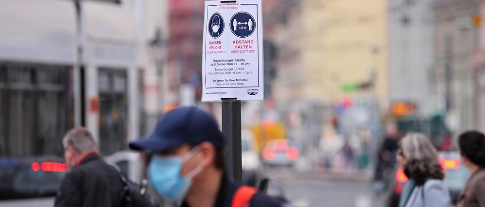 In Potsdam herrscht im öffentlichen Raum nun teilweise eine Maskenpflicht.