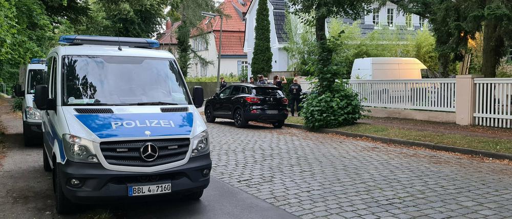 In Berlin-Wannsee wurde der Verdächtige von der Brandenburger Polizei festgenommen.
