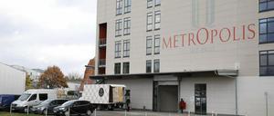 Die Metropolishalle am Filmpark Babelsberg dient als Testzentrum - demnächst soll hier auch geimpft werden.