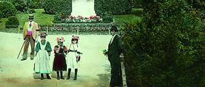 Historische Aufnahme von Schloss Sanssouci. 