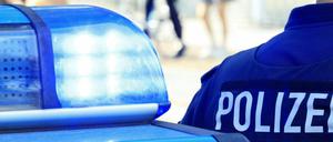 Die Polizisten wurden auf der Nutheschnellstraße auf den Raser aufmerksam.