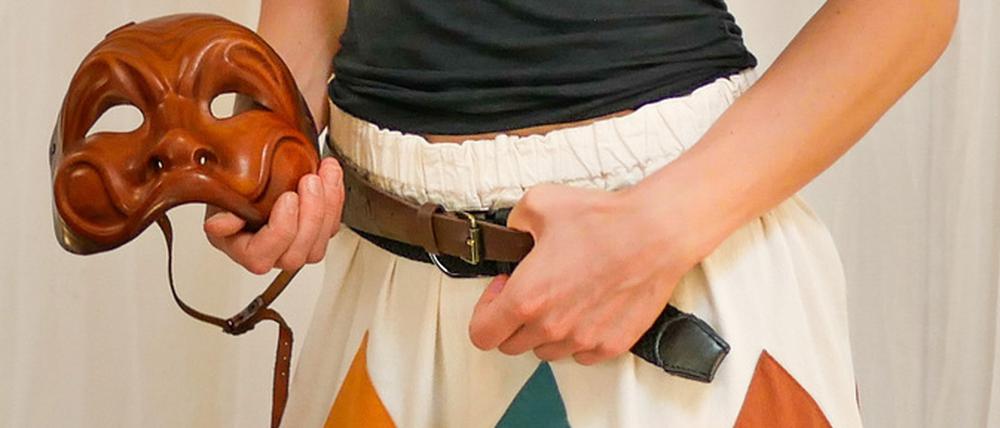 Unterstützer gesucht. Die neue Theatergruppe Teatro dell' Potsdam sucht Geld für Theatermasken.