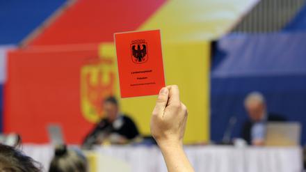 Die Stadtverordneten stimmten über dutzende Tagesordnungspunkte ab. 