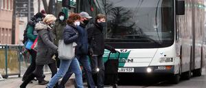 Auch am Rathaus in Babelsberg gilt inzwischen eine Maskenpflicht