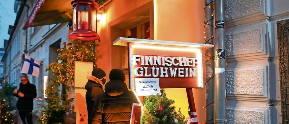 Kein Glühwein im Stehen. Alkoholverzehr im Zentrum soll verboten werden.