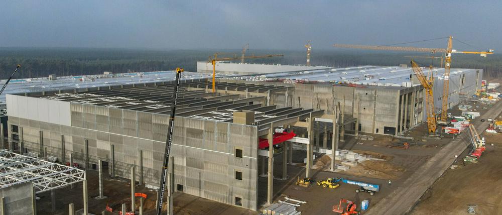 Die Baustelle der Tesla-Fabrik in Grünheide.