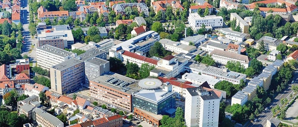 Im Zentrum der Aufmerksamkeit. Mit Sorge wird die Lage im Klinikum „Ernst von Bergmann“ beobachtet.