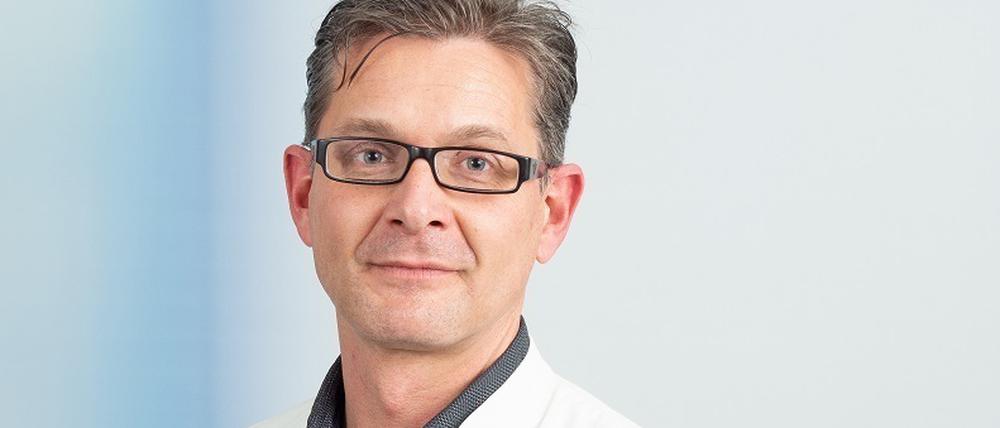 Prof. Dr. med. habil. Henry Ptok hat die Leitung des Departments für Koloproktologie am Ernst-von-Bergmann-Klinikum in Potsdam übernommen.