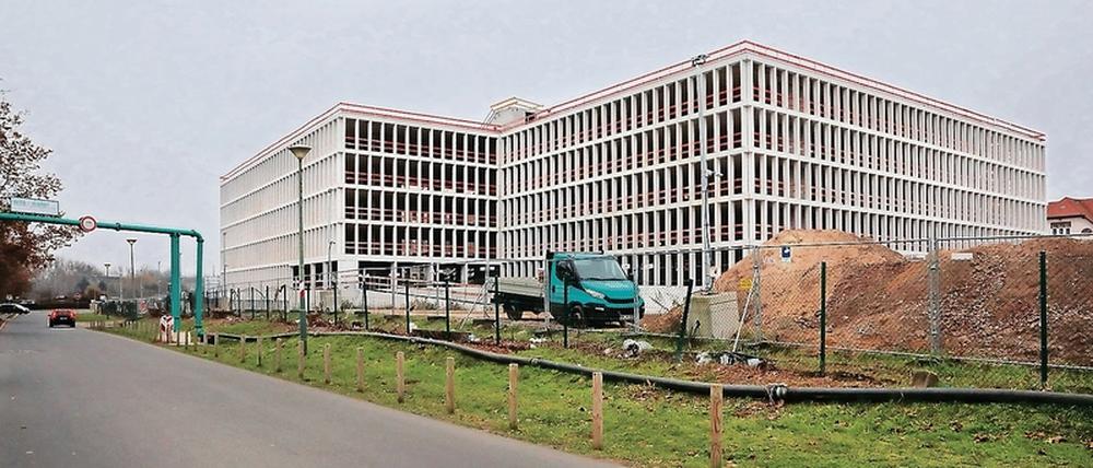 Im Bau. Für das Bundespolizeipräsidium entsteht am Horstweg ein Neubau.
