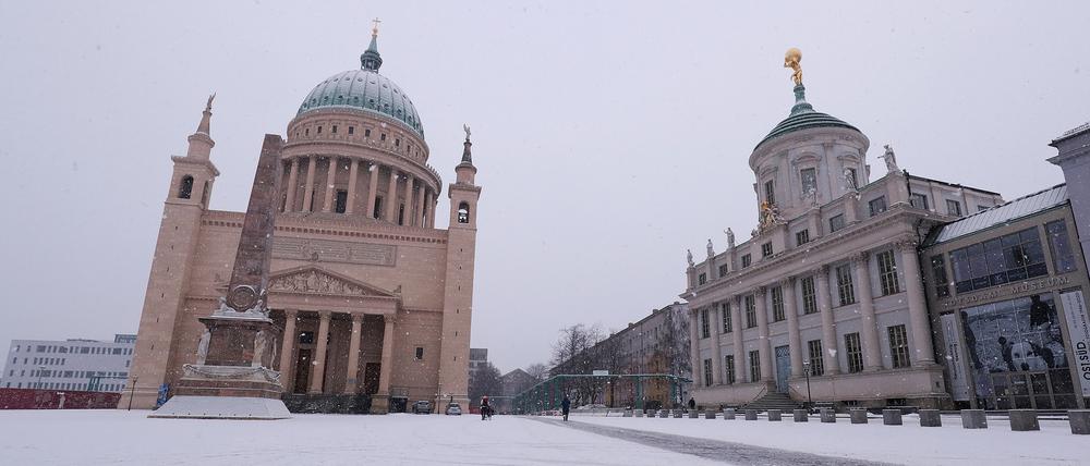 Die Gruppe hatte sich im Bereich der Nikolaikirche getroffen.