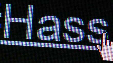 Bei Brandenburgs Generalstaatsanwaltschaft wurde bereits eine Beauftragte für Hasskriminalität im Netz installiert.