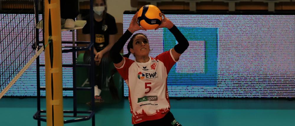 Neuverpflichtung Jennifer Nogueras hilft dem SC Potsdam aus der Krise. Bei den zuletzt zwei Heimsiegen in der Bundesliga gab die Zuspielerin einen überzeugenden Einstand.