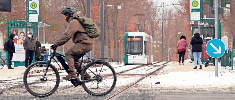 Per Smartphone-App lassen die Teilnehmer der Studie zwei Wochen lang tracken, wie sie sich wann wohin bewegen.