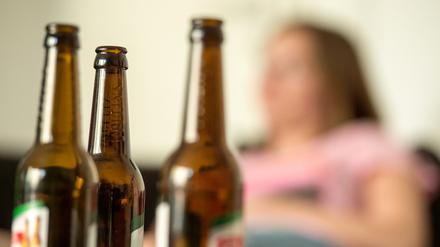 Negative Auswirkungen süchtiger Eltern werden im Lockdown verstärkt.